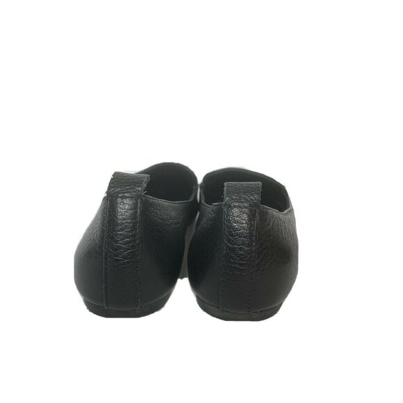 Barneys New York Pointed Toe Leather Loafer - Picture 8 of 12